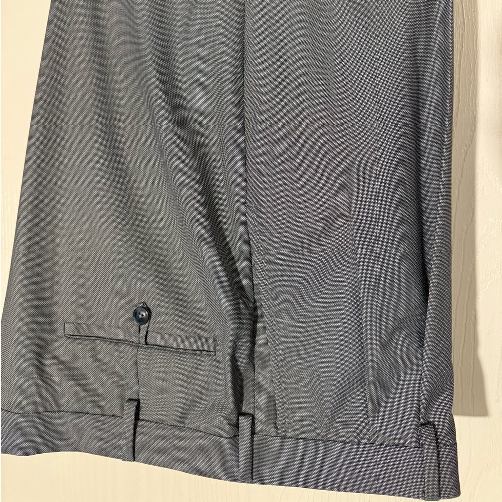 Light blue men’s dress pants travel smart 42x32